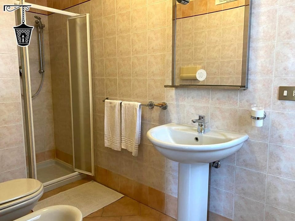 Hotel La Lanterna Hotel in Lombardy