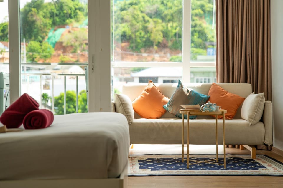 Balcony/Terrace, Living room, Seating area