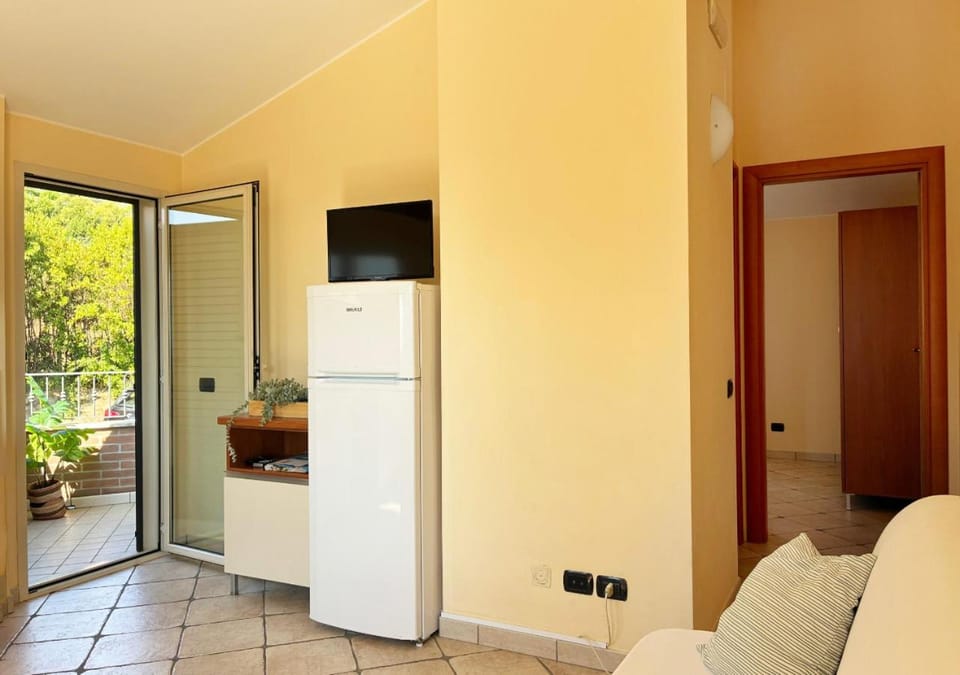 Kitchen or kitchenette, kitchen