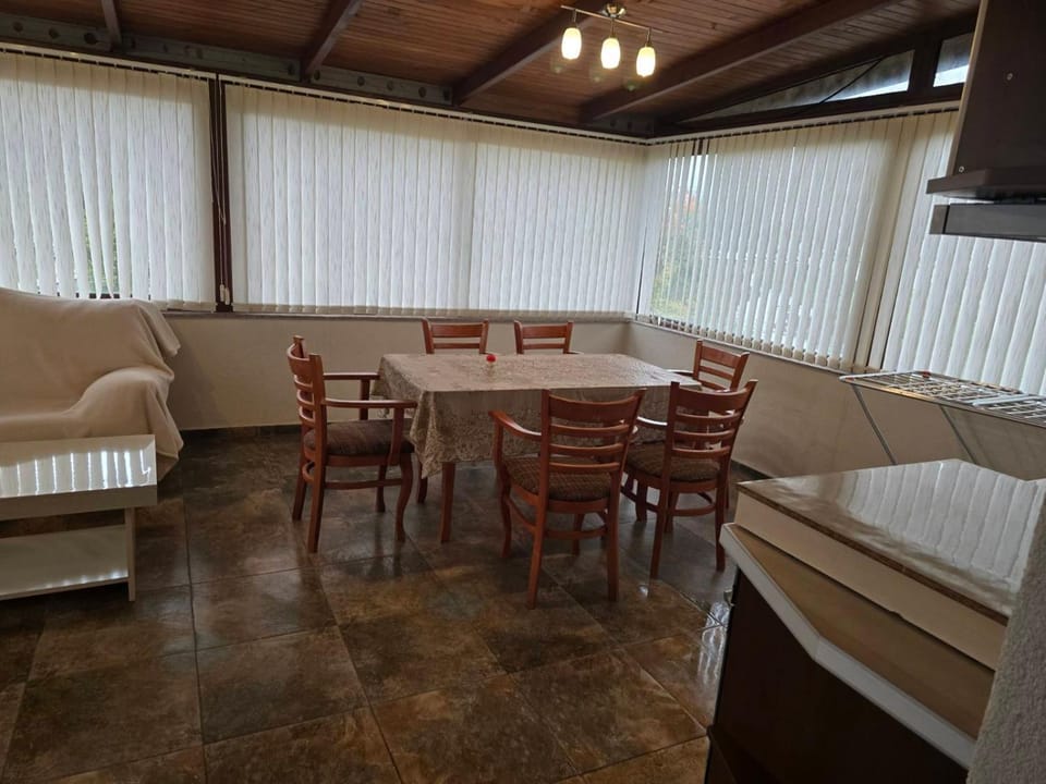Стаи за гости Дани Apartment in Bulgaria
