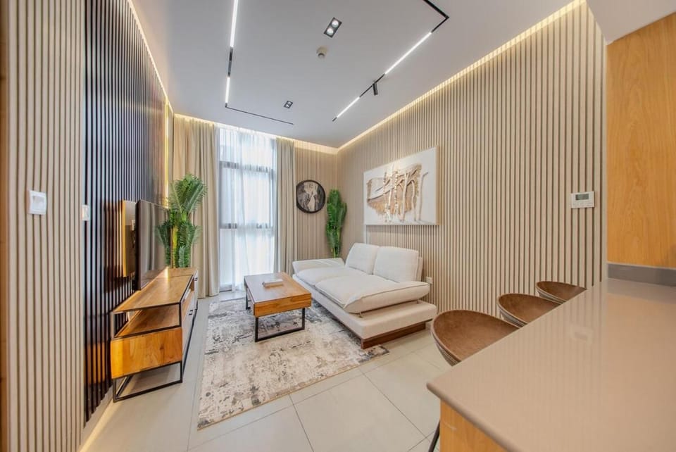 1BR Apartment With Living Room - Poolview - Alef Al Mamsha Apartment in Al Sharjah