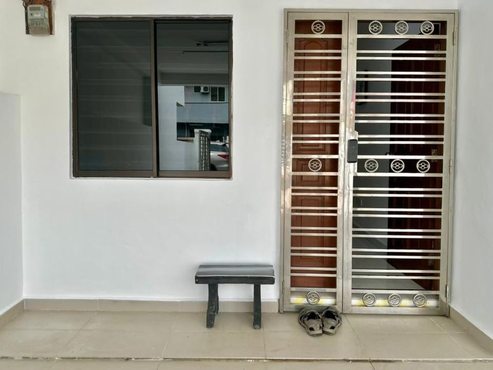 Comfort Homestay JB Town near CIQ Vacation rental in Johor Bahru