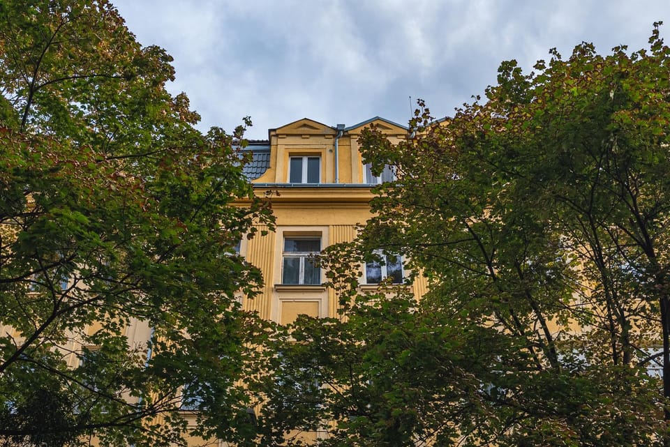 Property building, Day