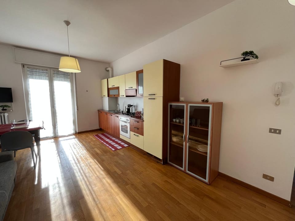 TV and multimedia, Kitchen or kitchenette, Living room, dishwasher, heating, air conditioner