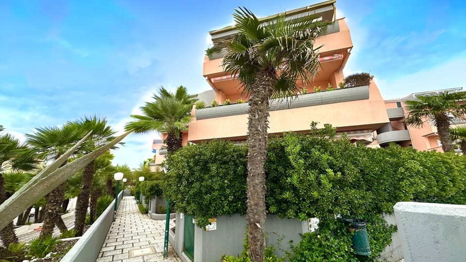 M079 - Appartamento Miami Apartment in Marcelli