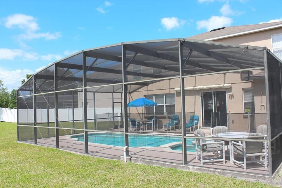 Berkeley Pool Home home House in Kissimmee