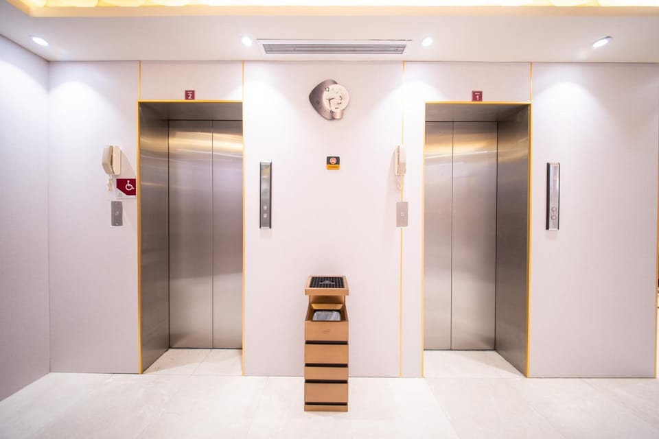 elevator