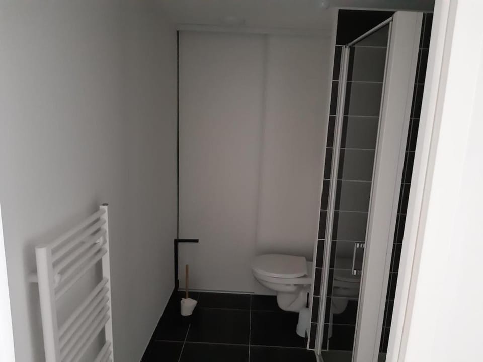 Centrum-Résidence sécurisée Apartment in Troyes