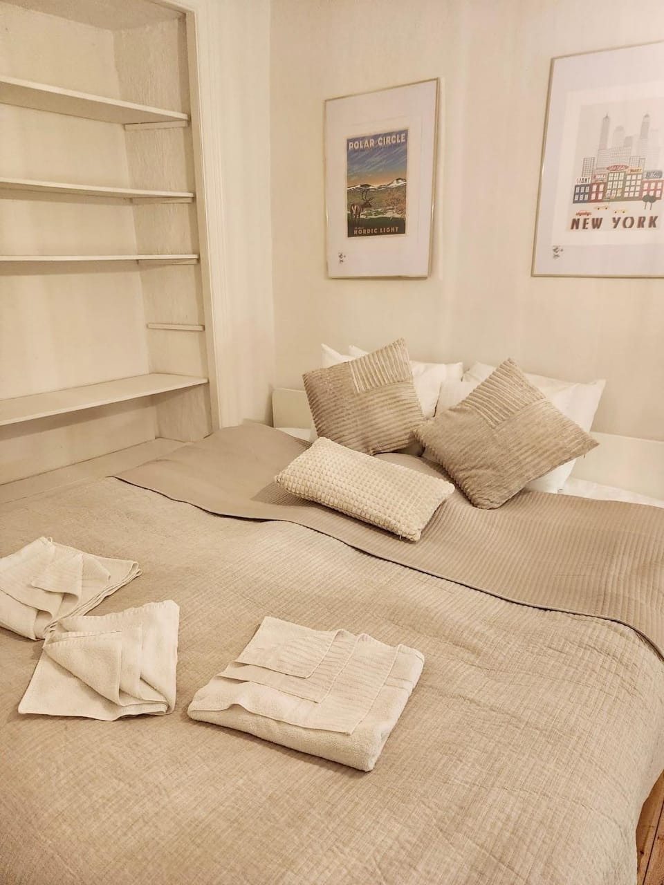 Heart of Old Town Apartment in Stockholm