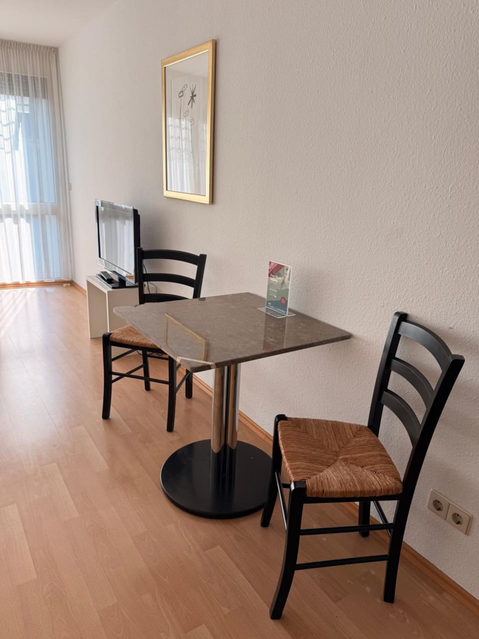 Photo of the whole room
