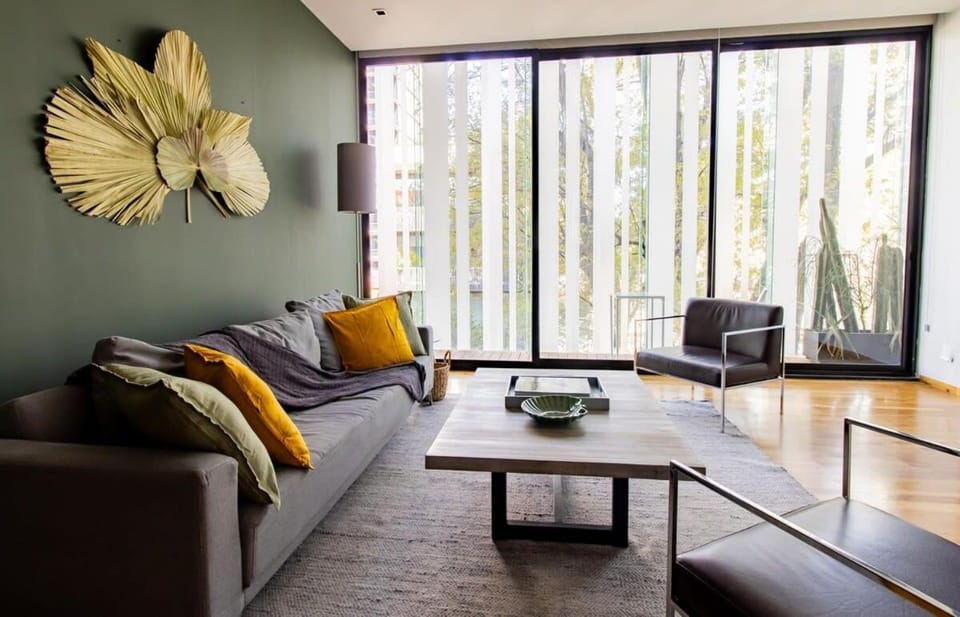 Capitalia Temistocles Polanco 2BR Security Apartment in Mexico City