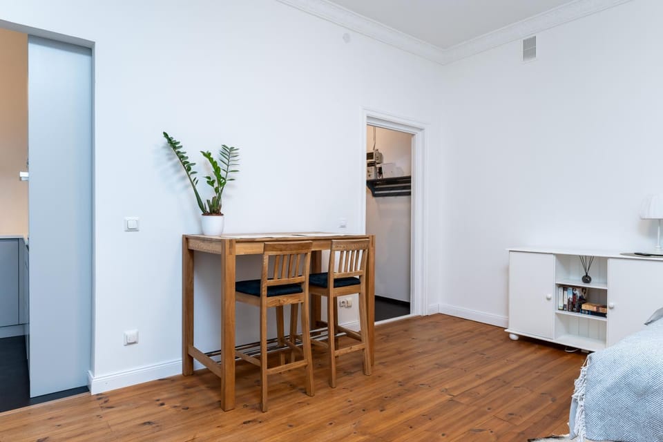 Design studio, all inclusive, 10 min to old town Apartment in Tallinn