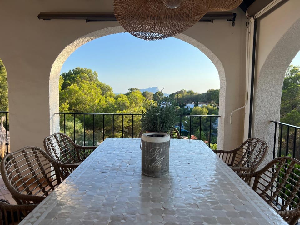 Day, Balcony/Terrace