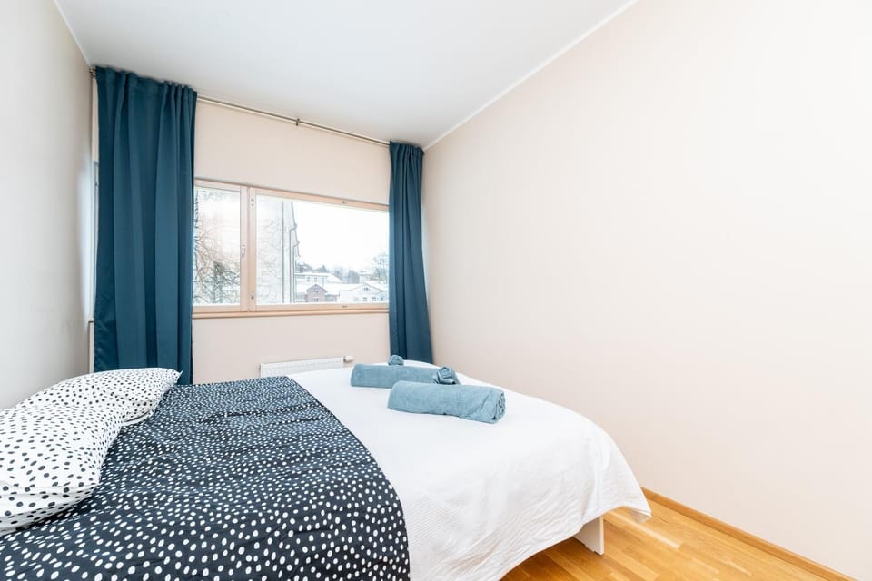 2BR, Parking Included, Wi-Fi, next to Old Town Apartment in Tallinn