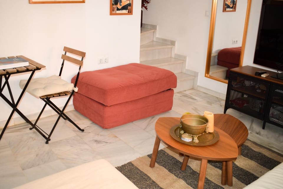 Hostfy Centro, Bustos Tavera Apartment in Seville