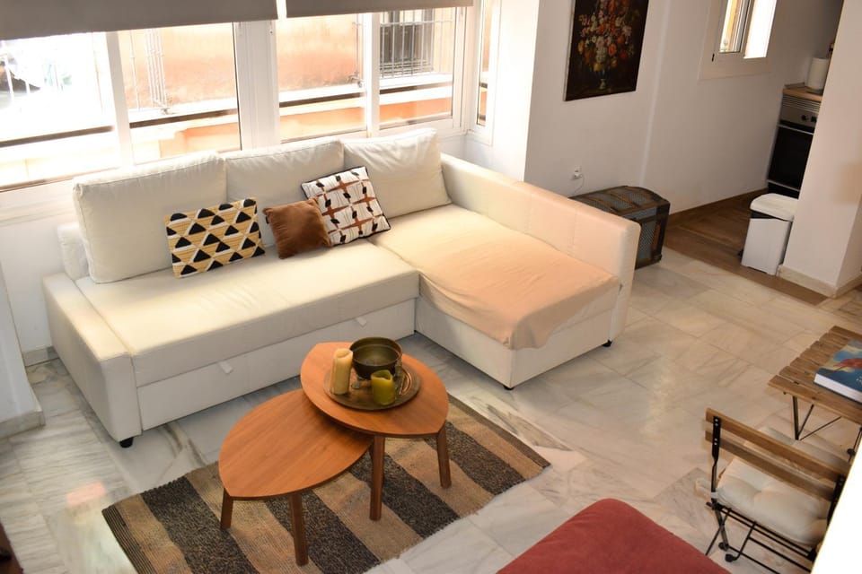 Hostfy Centro, Bustos Tavera Apartment in Seville
