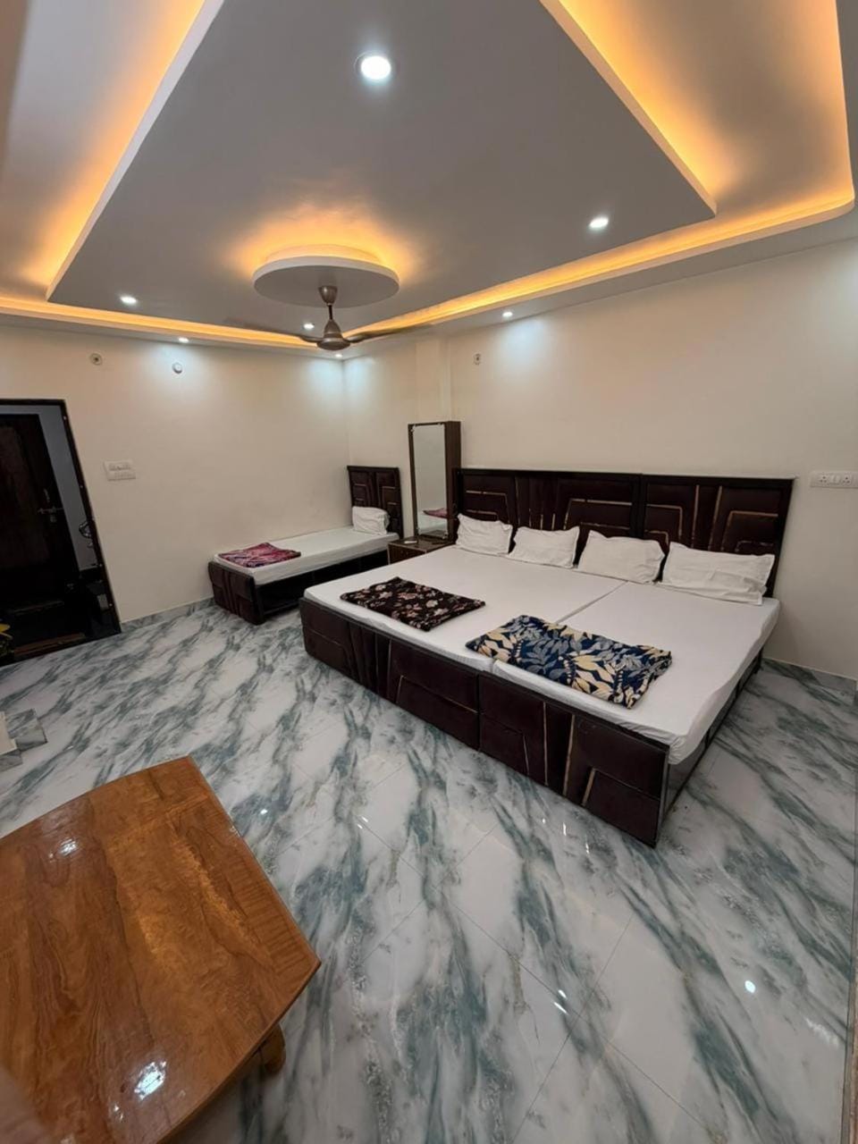 New Shree vishnu homestay Vacation rental in Varanasi