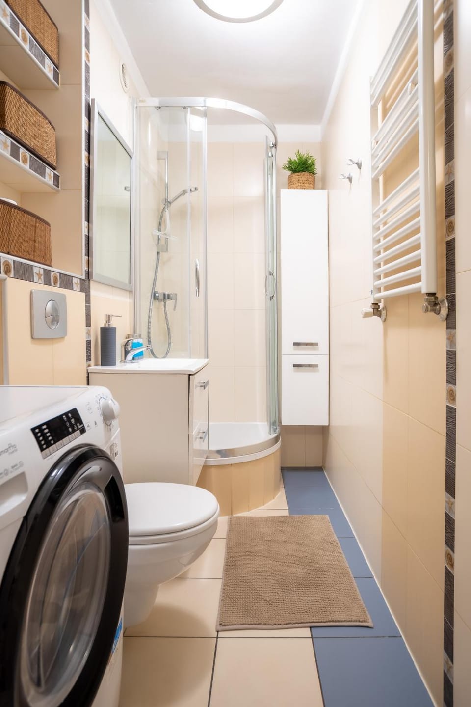 Shower, Toilet, Bathroom, washing machine, dryer