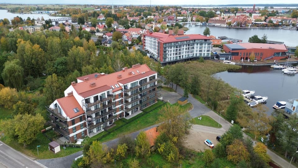 Property building, Neighbourhood, Bird's eye view