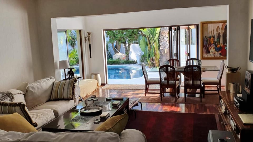 Chez Jeanette et Roberto Beach Home House in Dolphin Coast