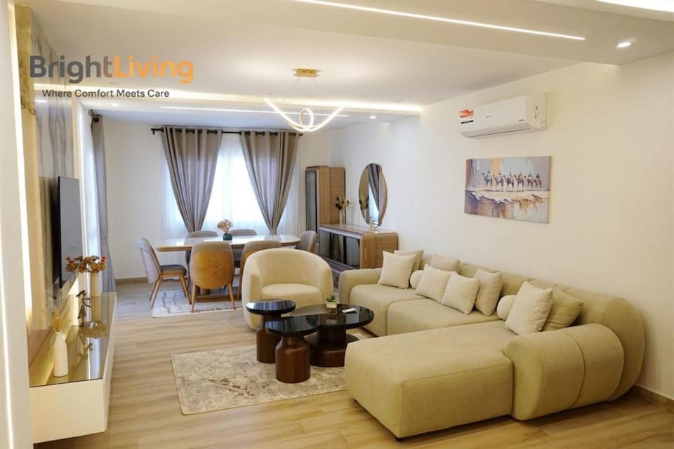 125/40/33 · Superior Luxury 3BR @ World Class Community Apartment in Cairo Governorate