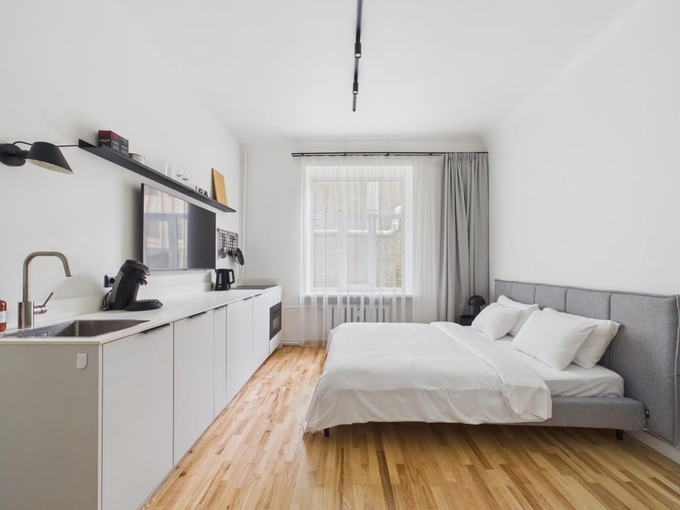 Bed, Kitchen or kitchenette, Photo of the whole room, Bedroom