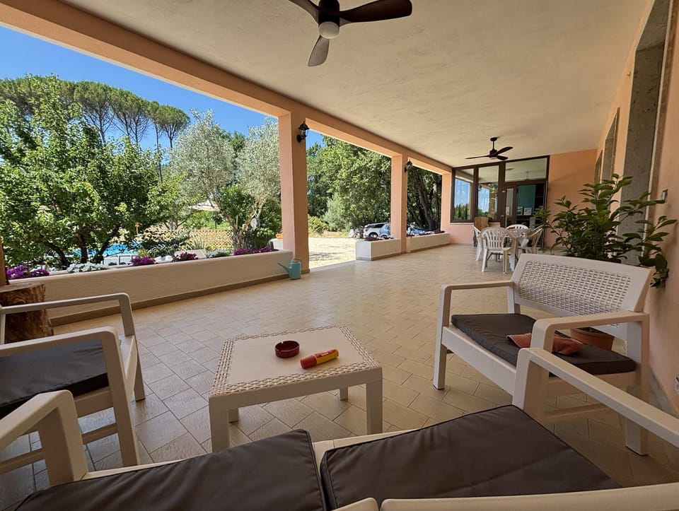 Patio, Day, View (from property/room), Balcony/Terrace, Dining area, fireplace
