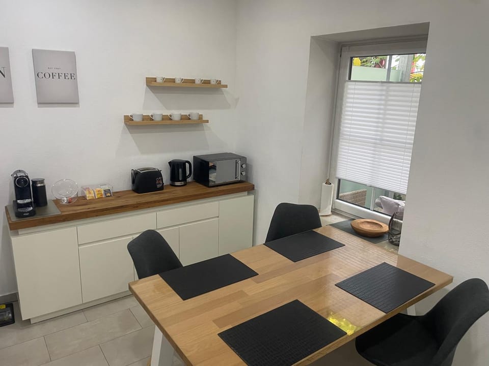 private parking,old town,52m2,terrace,no stairs, newly renovated, Apartment in Ingolstadt