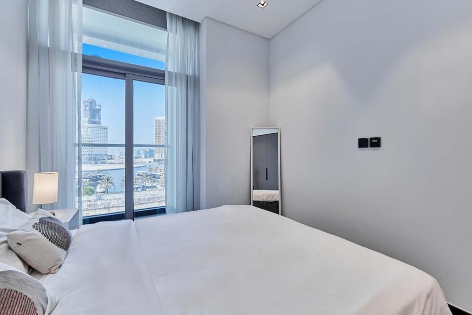 Khalifa View Luxe 1BHK Apartment in Dubai