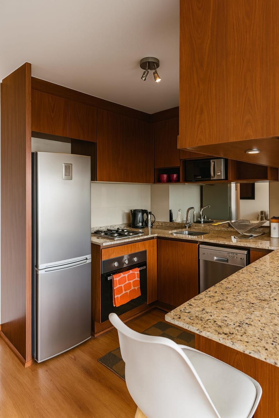 Departamento en mejor ubicación de Viña piscina climatizada y parking privado Apartment in Vina del Mar