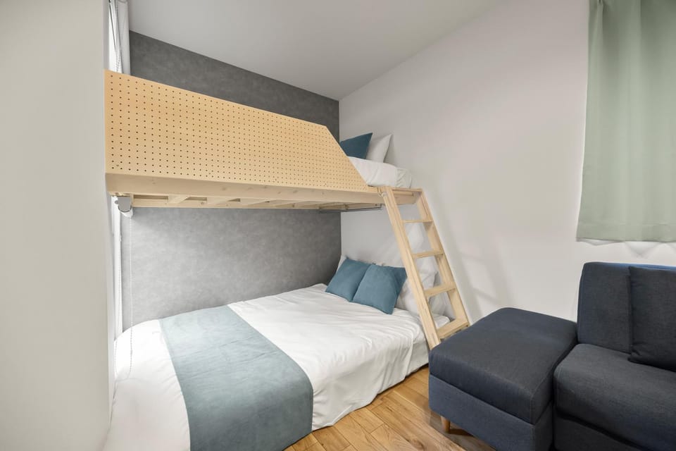 西新宿アパートメント Apartment in Shibuya