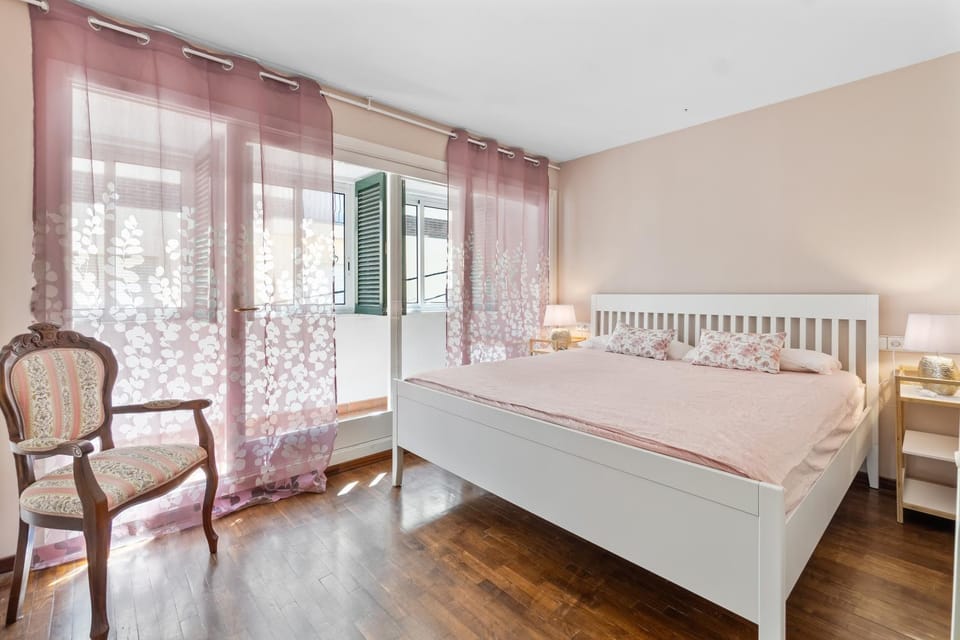 Living room, Bedroom