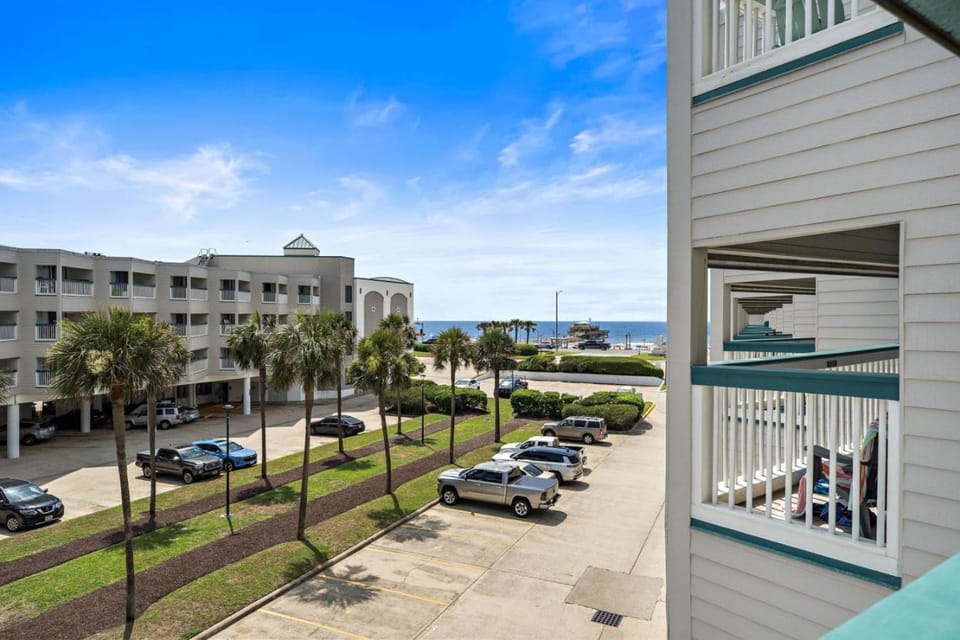 Casa Del Mar Unit 277 Apartment in Galveston Island