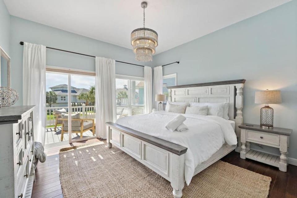 3-story beach house with incredible ocean views, steps to the beach House in Hitchcock