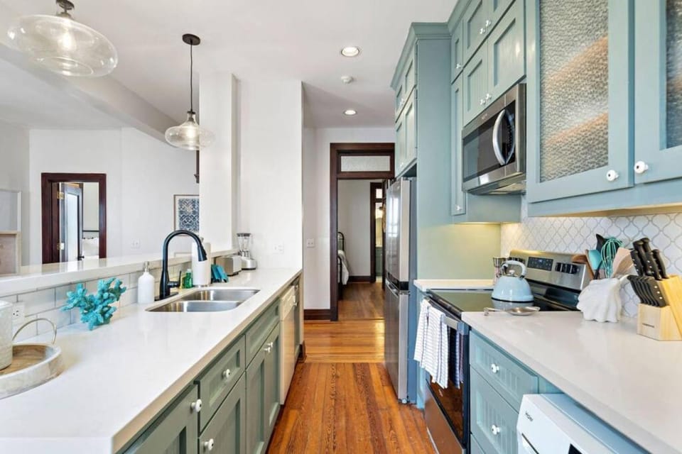 The perfect loft in the perfect location for everything Galveston has to offer Apartment in Texas City