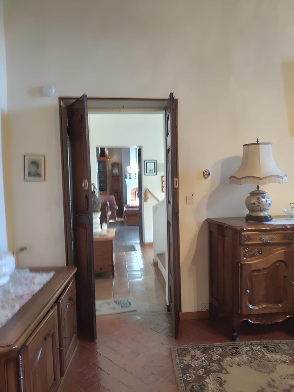 Property building, Living room