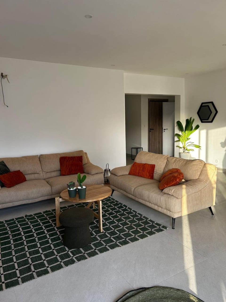 Charmant Appartement avec 3 chambers, 3 Salles de Bain, Gym, Piscine, Terrasse Apartment in Dakar