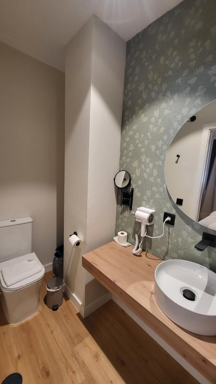 Toilet, Bathroom