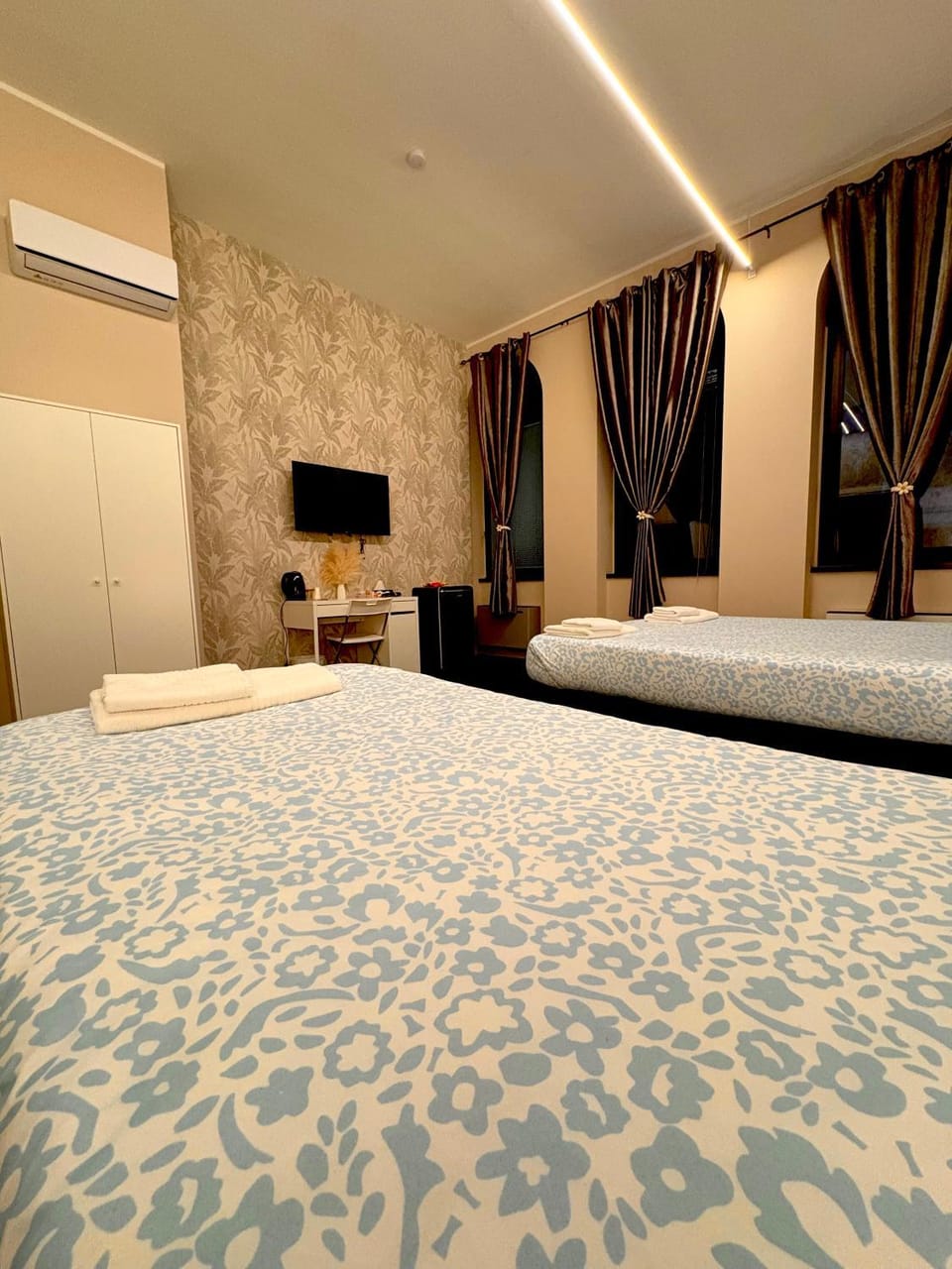 The Central Rock Inn camere con bagno privato Bed and Breakfast in Piacenza