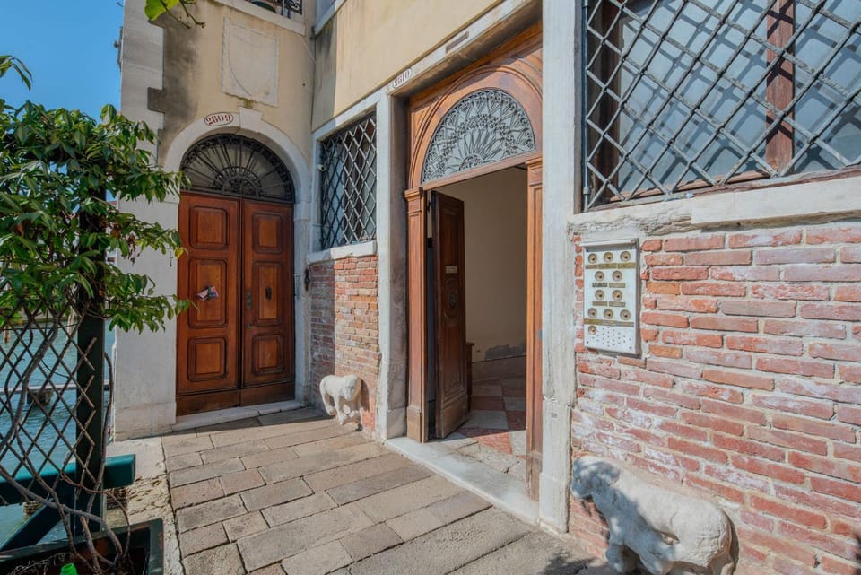 Ca' Marcello Maestrale Apartment in San Marco
