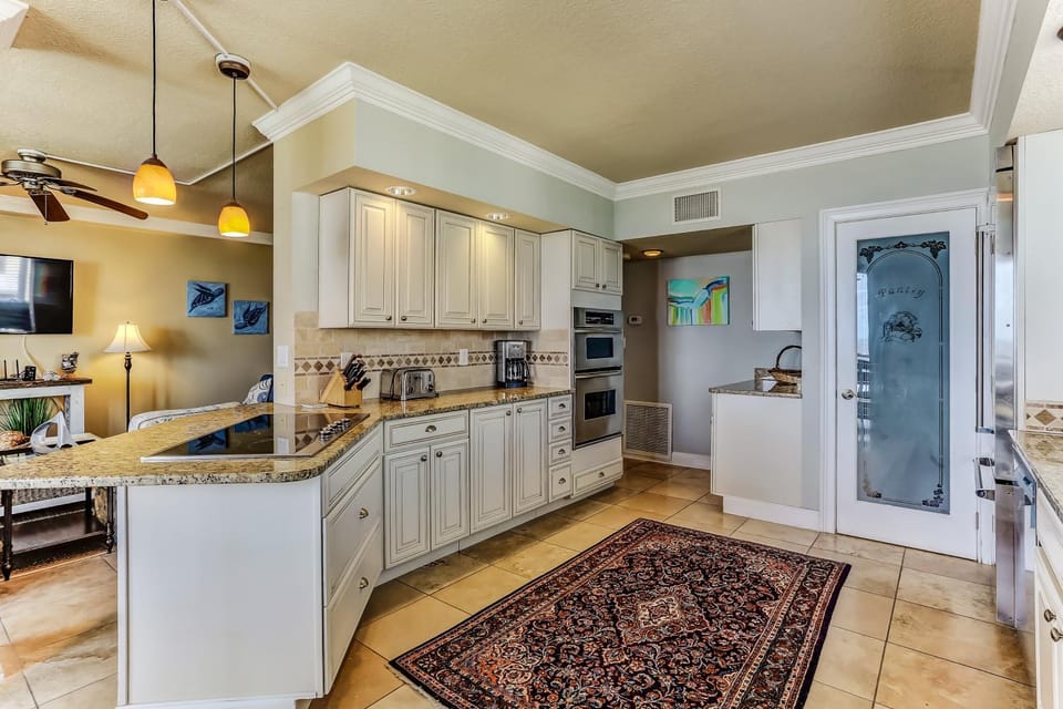 Oceanfront 3 Bedrooom Shipwatch Condo 1355 House in Amelia Island