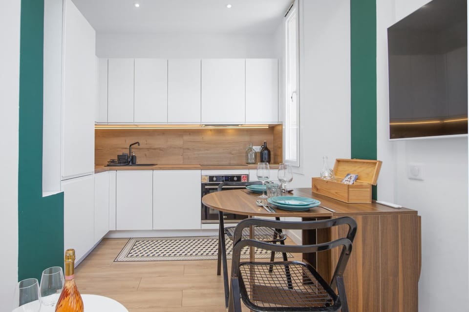 Charmant 2P à Roquebrune-Cap-Martin, plage & clim Apartment in Roquebrune-Cap-Martin