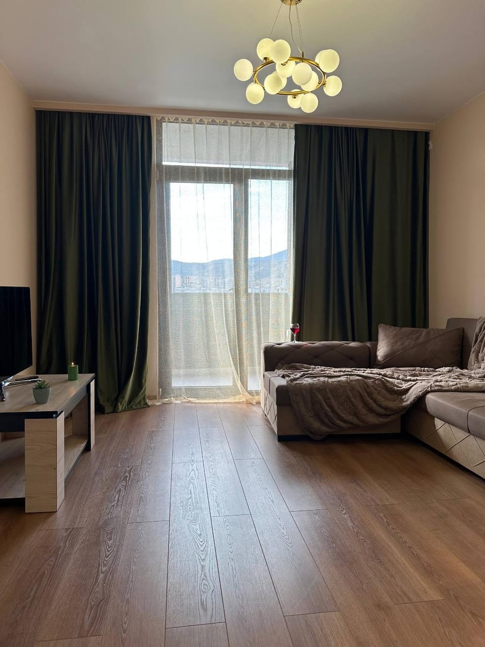 Communal lounge/ TV room, TV and multimedia, Living room, Photo of the whole room, Seating area