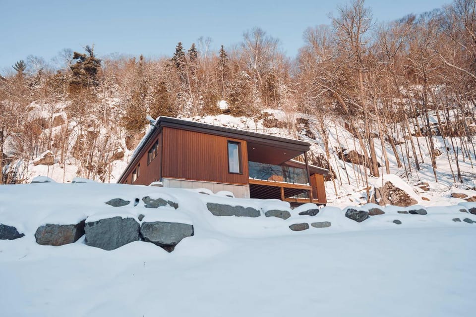 Twin Cottages with Mountain & Lake View Chalet in Morin-Heights