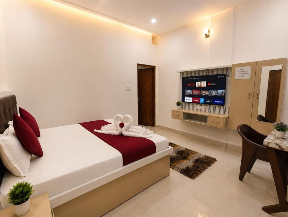 Ku residency Bed and Breakfast in Varanasi
