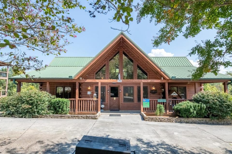 Southern Style By Avada Properties House in Sevierville