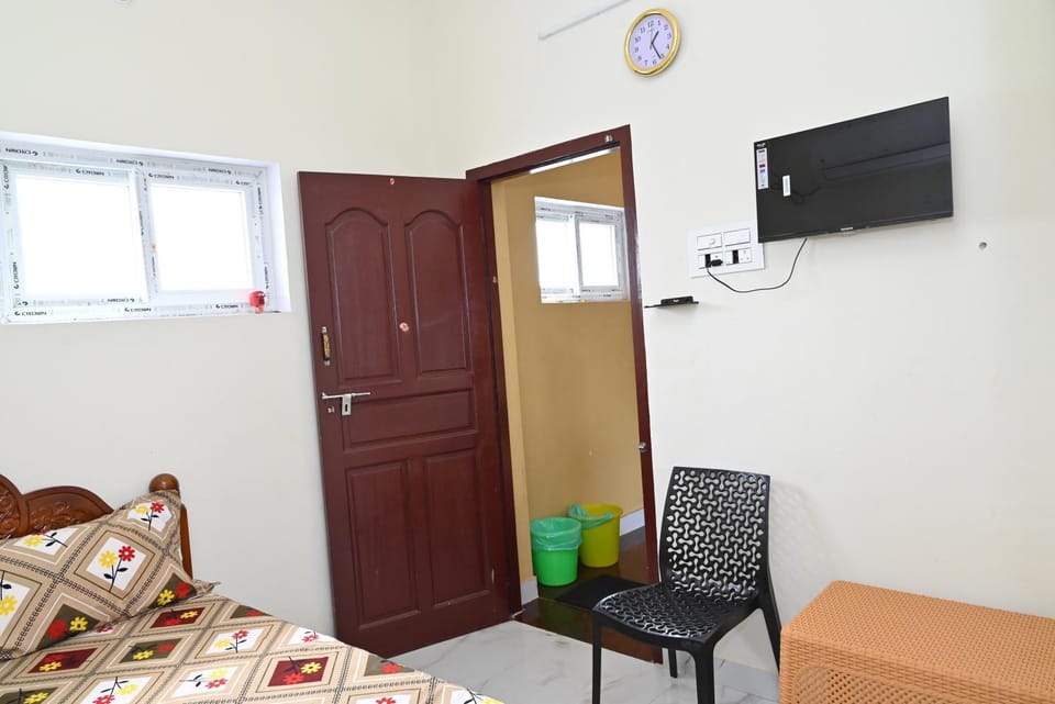 Gugan home stay Vacation rental in Tamil Nadu