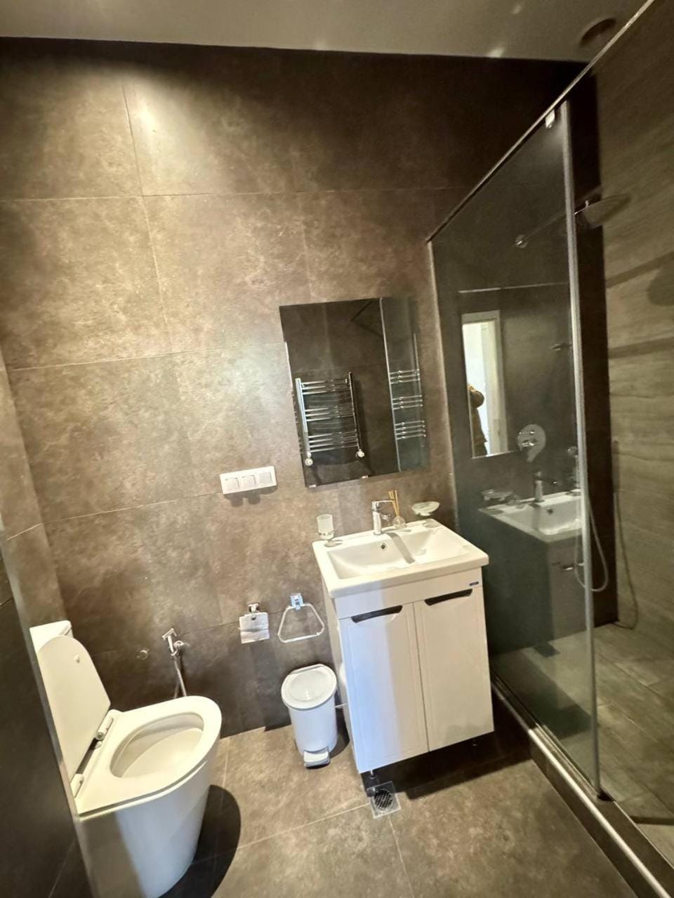 Shower, Toilet, Bathroom, bidet