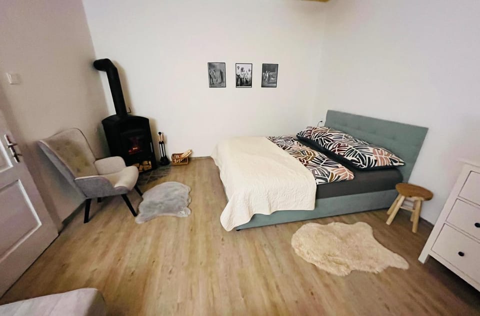 Chalupa na vesnici - Blansko House in Czechia