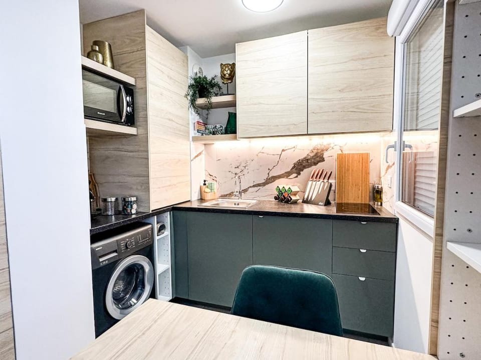 Studio Oasis Emeraude Apartment in Île-de-France